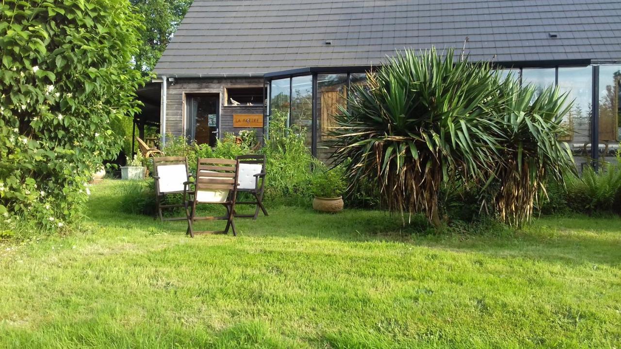 La Martre Bed & Breakfast Saint-Sylvestre-de-Cormeilles ภายนอก รูปภาพ