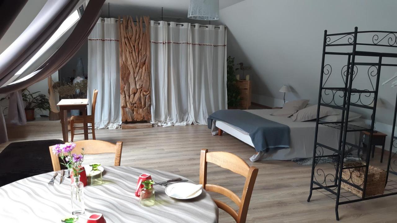 La Martre Bed & Breakfast Saint-Sylvestre-de-Cormeilles ภายนอก รูปภาพ